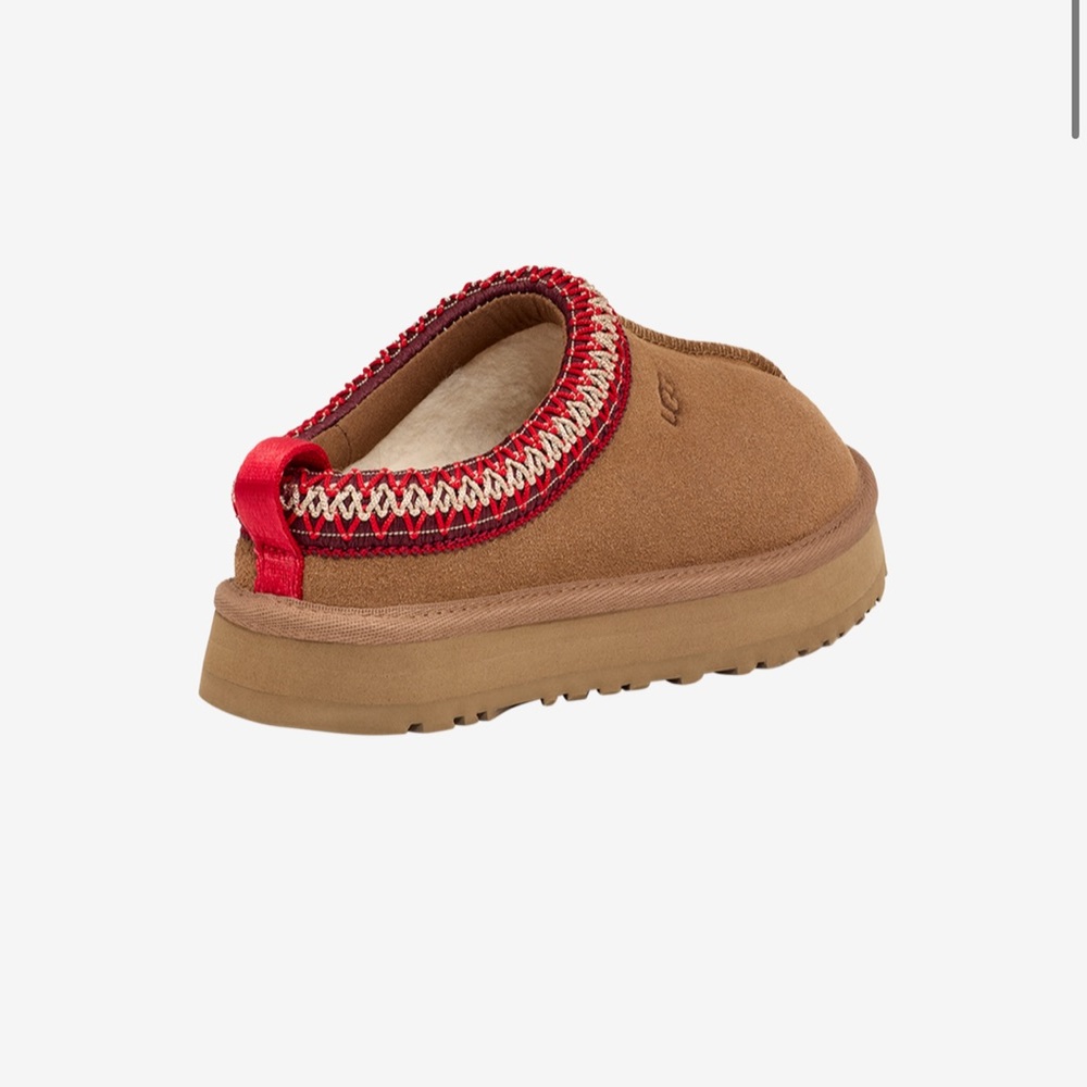 UGG Tazz Platform NWT